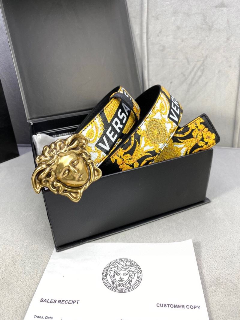 VERSACE